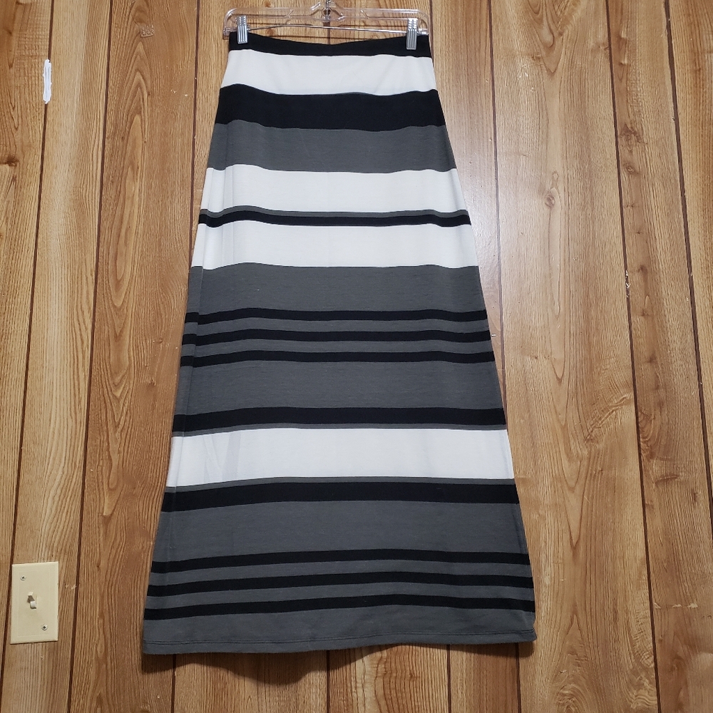 Maxi Skirt Size Sm Striped Gray, Black, And Cream Mossimo Cozy Skandi Girl Fest